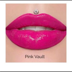 Jeffree Star Pink Lipstick Glossy Finish